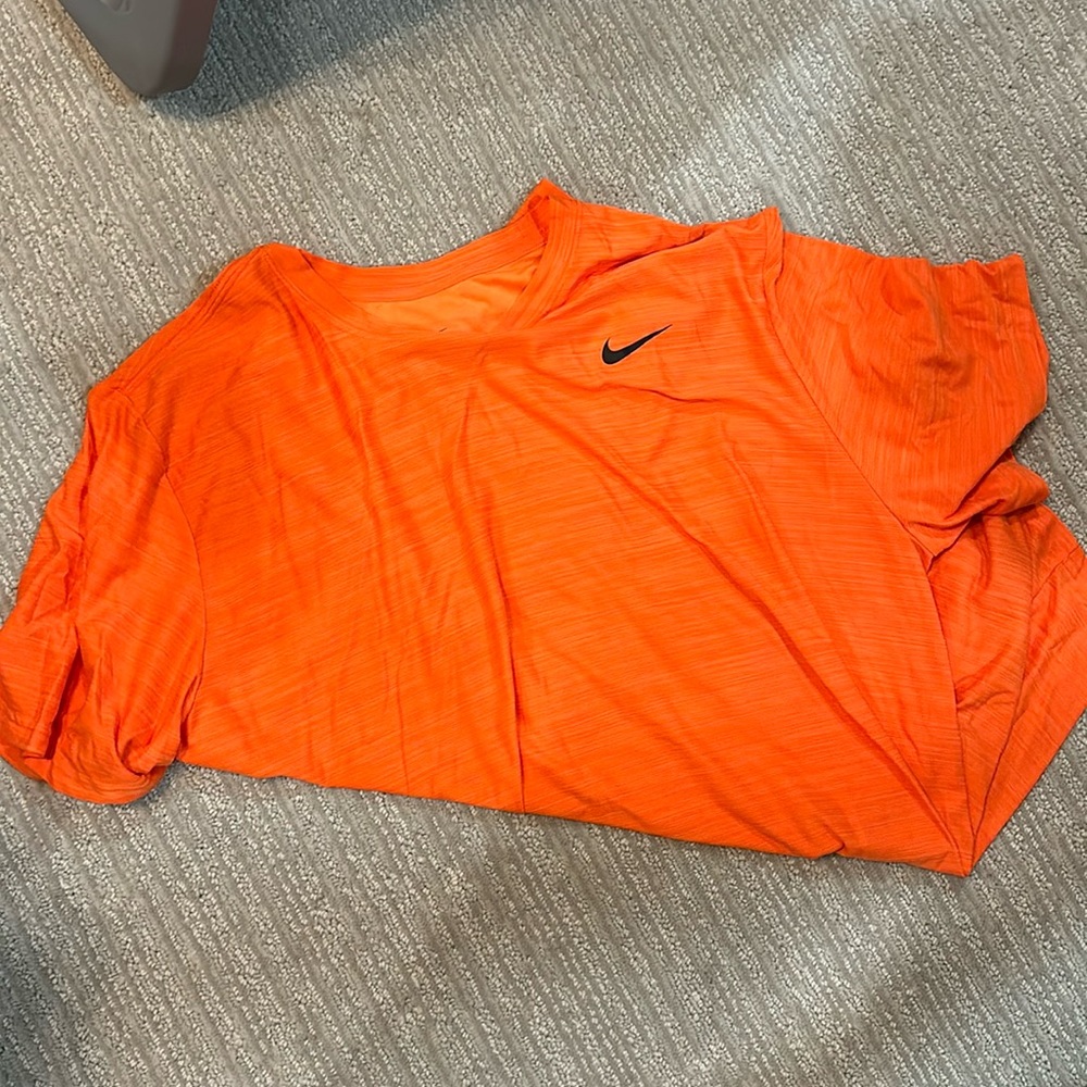 Nike dry fit